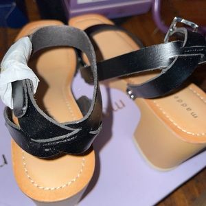 Madden girl , Black and Tan, size 9.5 never worn